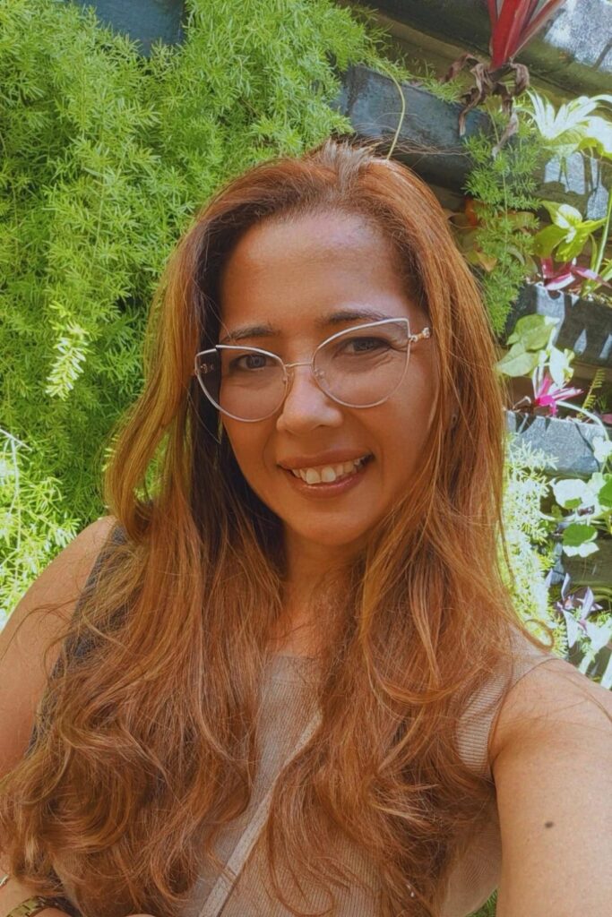 Flavia Melo de Castro